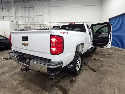 Used 2016 Chevrolet Silverado 2500 W/T w/ Snow Plow Prep Package AWD/4WD image 32