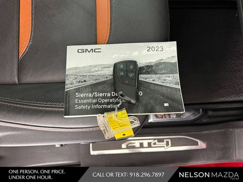 Used 2023 GMC Sierra 1500 AT4 w/ AT4 Preferred Package AWD/4WD image 48
