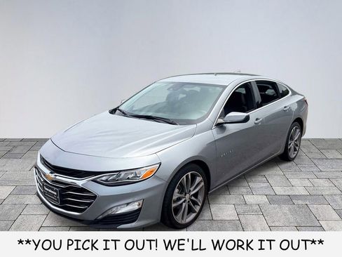 Used 2024 Chevrolet Malibu LT FWD image 3