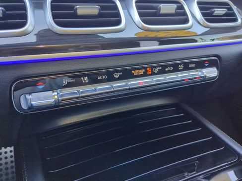 Used 2022 Mercedes-Benz GLE 450 4MATIC image 25