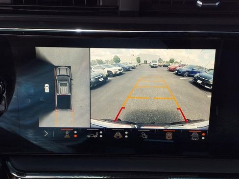 Used 2024 GMC Sierra 1500 AT4X w/ AT4X AEV Edition image 10