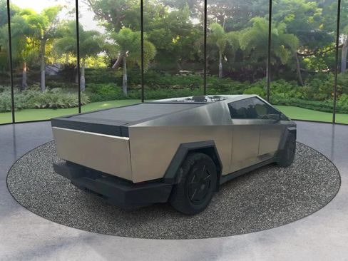 Used 2025 Tesla Cybertruck AWD Crew Cab image 5
