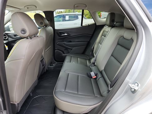 New 2026 Chevrolet Trax ACTIV w/ Driver Confidence Package image 18