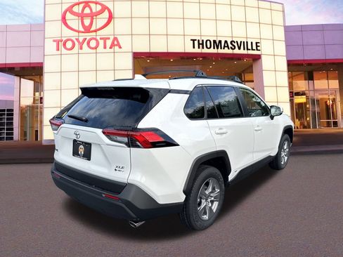 New 2025 Toyota RAV4 XLE AWD/4WD image 5