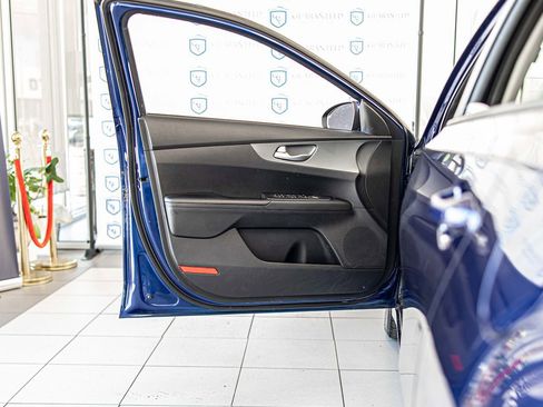 Used 2021 Kia Forte LXS image 29