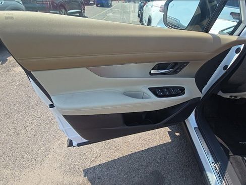 Certified 2026 Nissan Murano Platinum w/ Cargo Package AWD/4WD image 11