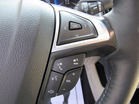 Used 2024 Ford Edge Titanium w/ Titanium Elite Package image 15