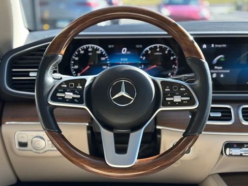Certified 2022 Mercedes-Benz GLE 450 4MATIC image 14