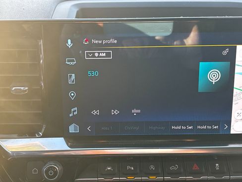 Used 2023 Chevrolet Silverado 1500 High Country w/ LPO, Dark Essentials Package image 18