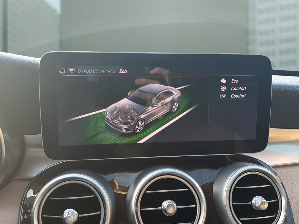 Used 2020 Mercedes-Benz C 300 Sedan image 42