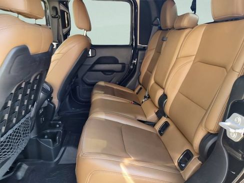 Used 2020 Jeep Gladiator Rubicon AWD/4WD image 29