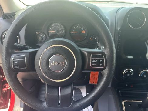 Used 2016 Jeep Patriot Sport w/ Power Value Group AWD/4WD image 12