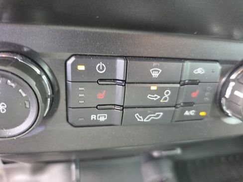 Used 2019 Ford F150 XLT w/ Equipment Group 302A Luxury image 22