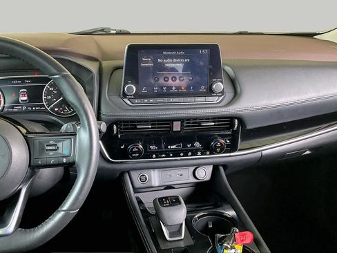 Used 2023 Nissan Rogue SL FWD image 13