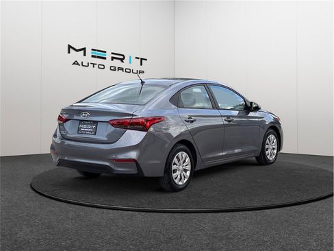 Used 2020 Hyundai Accent SE image 9