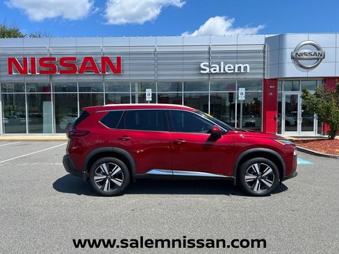 Used 2023 Nissan Rogue SL AWD/4WD image 8