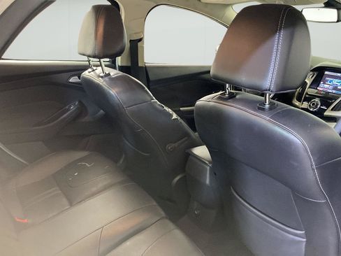 Used 2012 Ford Focus SEL FWD image 47