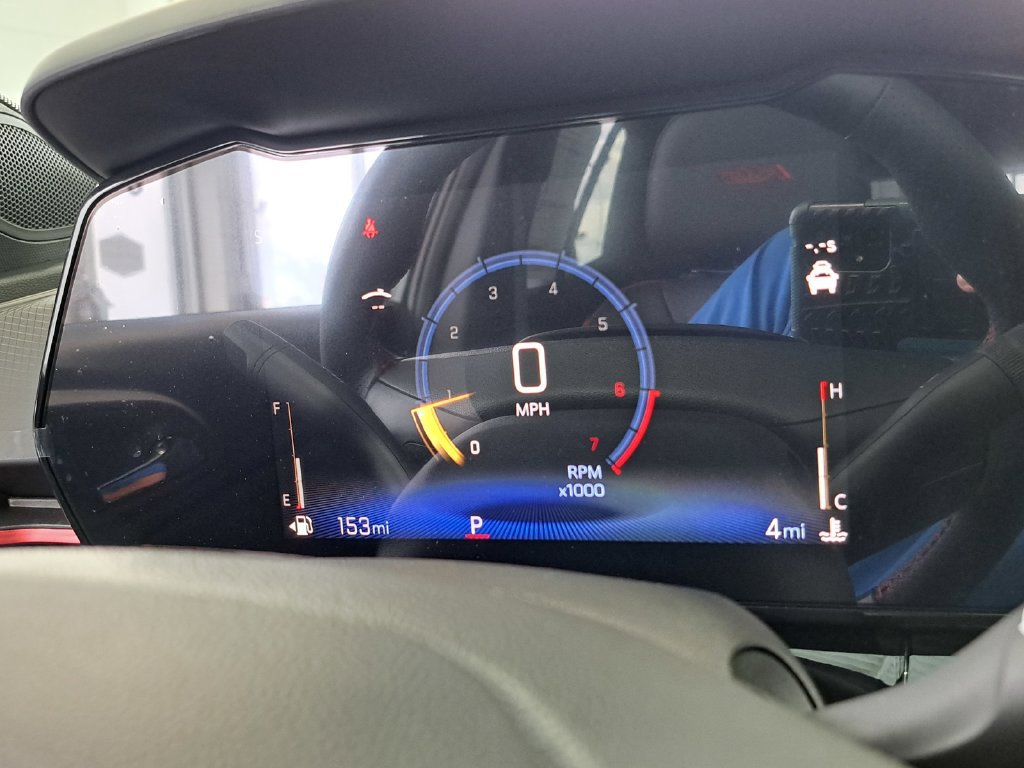 New 2026 Chevrolet Trax RS w/ Sunroof Package FWD image 8