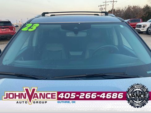 Used 2023 Ford Explorer Limited w/ Limited Technology Package image 14