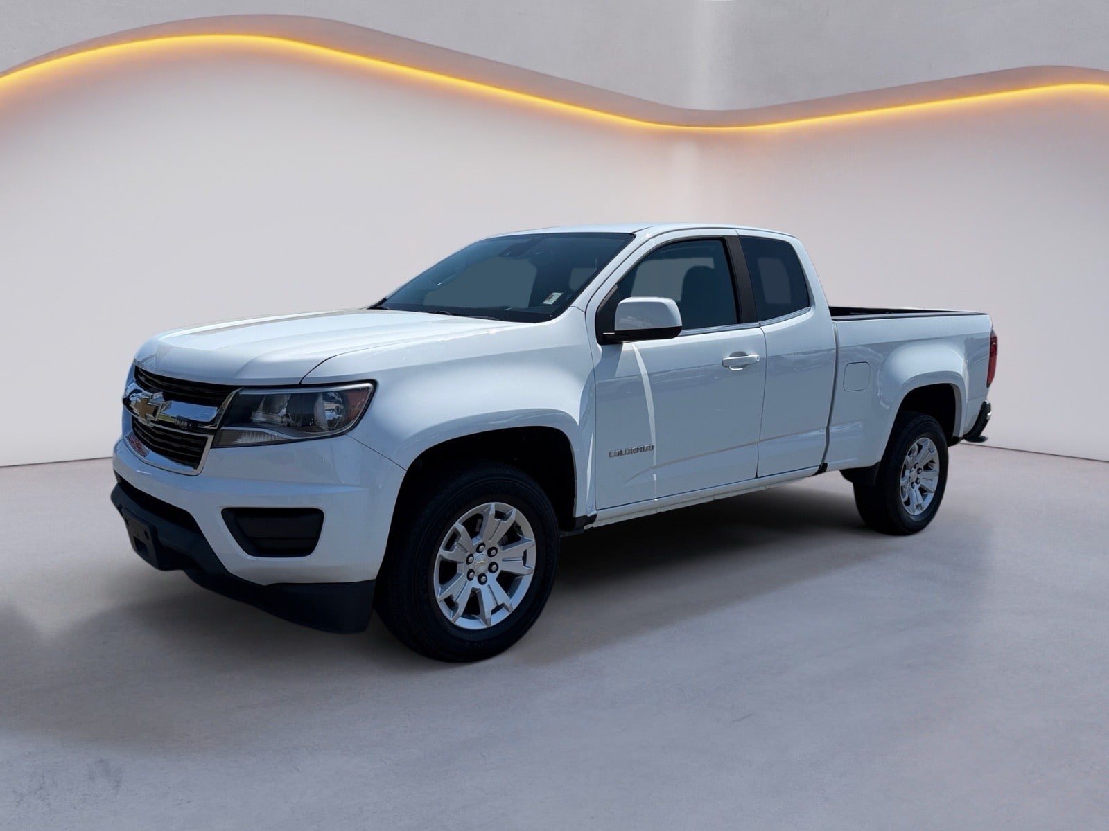 Used 2020 Chevrolet Colorado LT w/ Safety Package RWD image 7