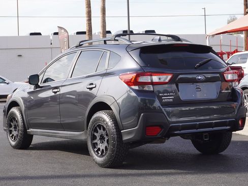 Used 2019 Subaru Crosstrek 2.0i Limited image 3