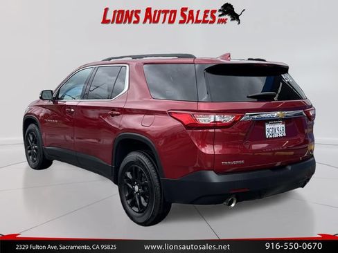 Used 2020 Chevrolet Traverse LT FWD image 7