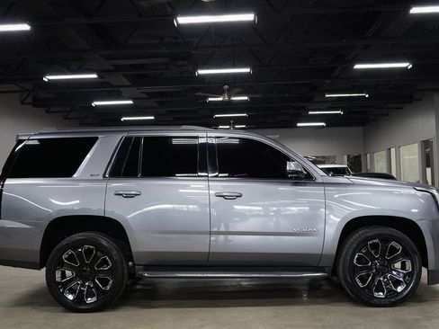 Used 2020 GMC Yukon SLT w/ Open Road Package RWD image 6