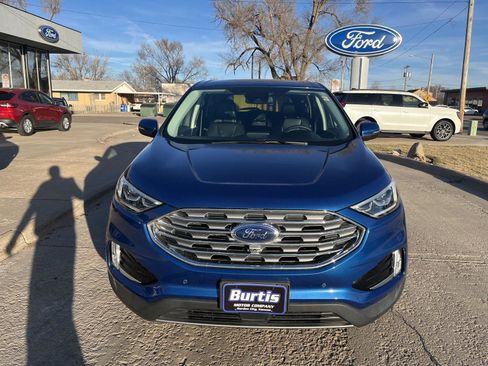 Used 2022 Ford Edge Titanium w/ Equipment Group 301A image 3