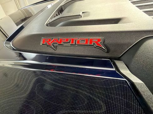 Certified 2022 Ford F150 Raptor w/ Raptor 37 Performance Package AWD/4WD image 46