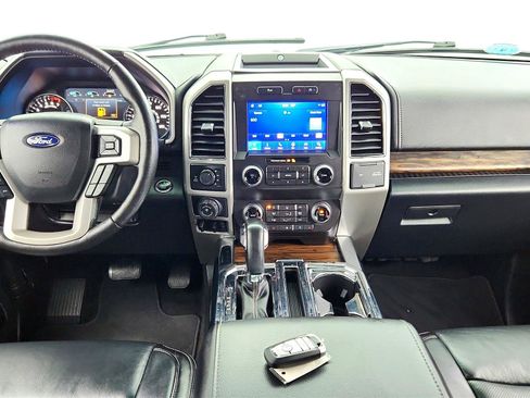 Used 2019 Ford F150 Lariat w/ Equipment Group 502A Luxury AWD/4WD image 34