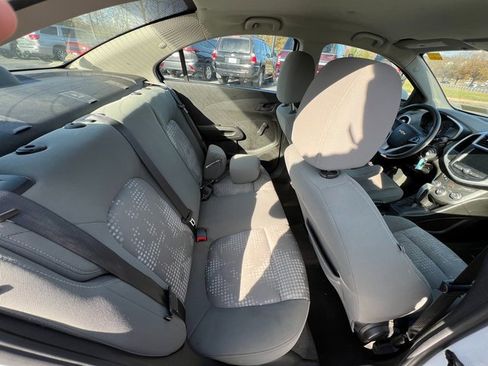 Used 2018 Chevrolet Sonic LS image 13