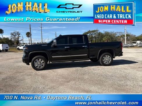 Used 2024 Chevrolet Silverado 2500 High Country w/ High Country Premium Package image 4