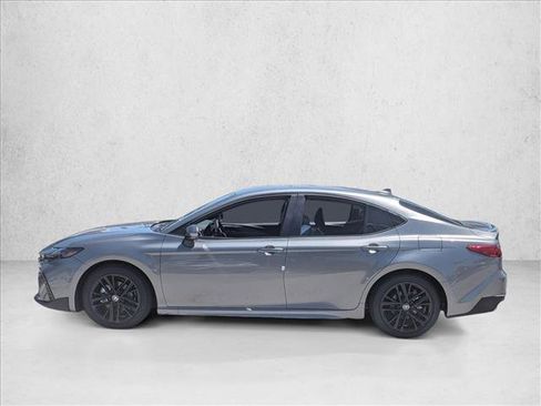 New 2026 Toyota Camry SE FWD image 5