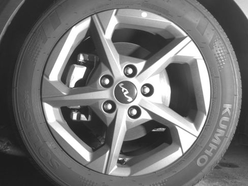 Used 2025 Kia K4 FWD image 12