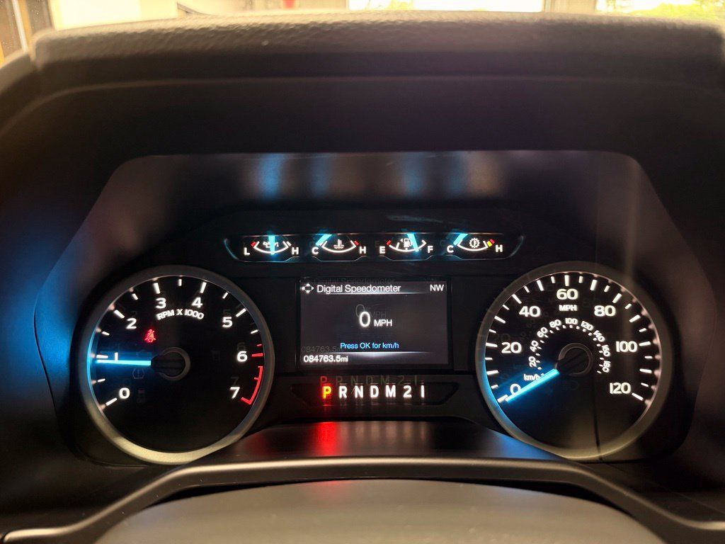 Used 2016 Ford F150 XLT w/ Equipment Group 302A Luxury AWD/4WD image 35