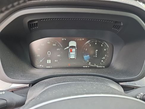 Used 2019 Volvo XC60 T5 Inscription w/ Protection Package FWD image 11