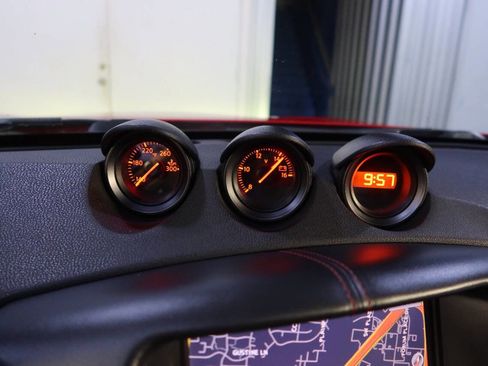 Used 2016 Nissan 370Z NISMO image 28