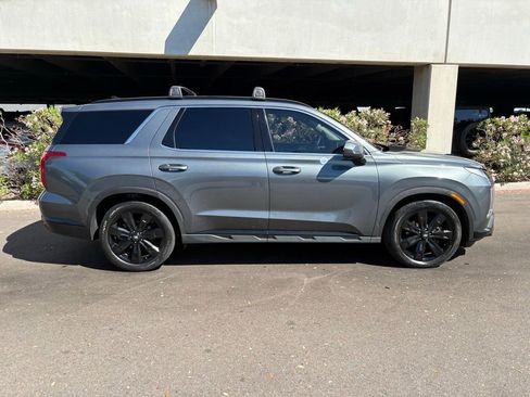 Used 2024 Hyundai Palisade XRT image 3
