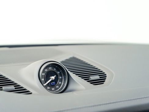 New 2026 Porsche Cayenne E-Hybrid Coupe image 26