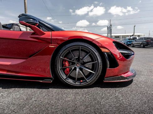Used 2020 McLaren 720S Spider RWD image 13