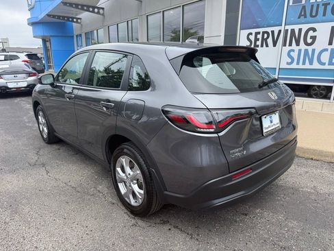 Used 2025 Honda HR-V LX image 8