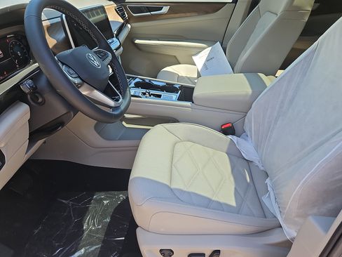 New 2026 Volkswagen Atlas SE AWD/4WD image 17