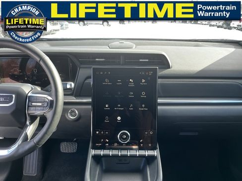 Used 2026 GMC Terrain Elevation image 25