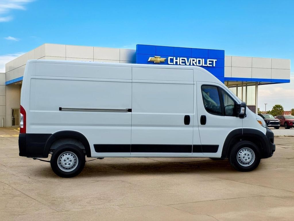 Used 2023 RAM ProMaster 2500 FWD image 8
