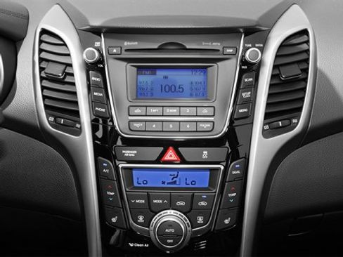 Used 2013 Hyundai Elantra GT w/ Style Pkg image 12