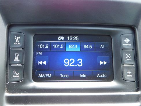Used 2017 Chrysler 200 LX FWD image 11