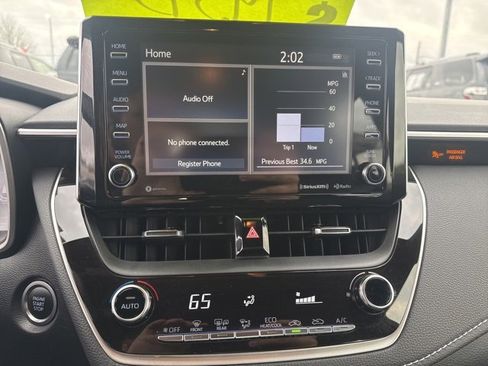 Used 2019 Toyota Corolla SE image 29