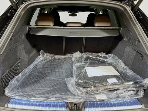 New 2025 Audi Q5 Premium Plus image 28