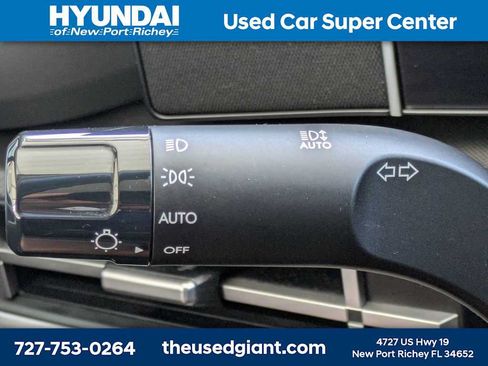 Used 2024 Hyundai Santa Fe SEL FWD image 37