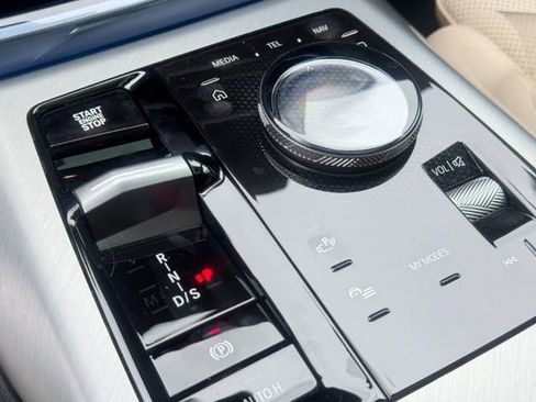 New 2025 BMW X3 xDrive30i w/ Premium Package image 14